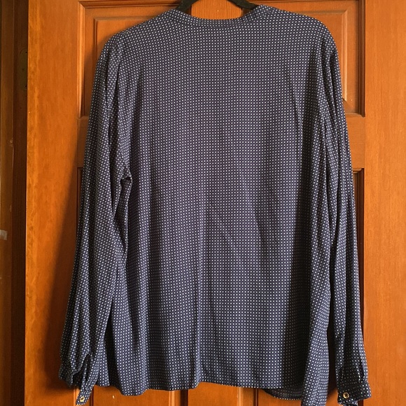 Tommy Hilfiger Long Sleeve Blouse Size XXL. Dark Blue/teal polka dot print. - Picture 2 of 9